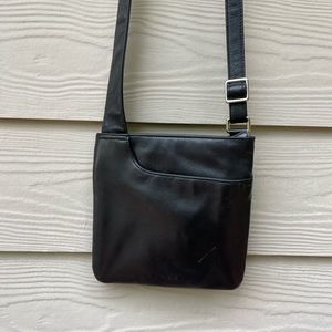 RADLEY LONDON Black Crossbody Bag